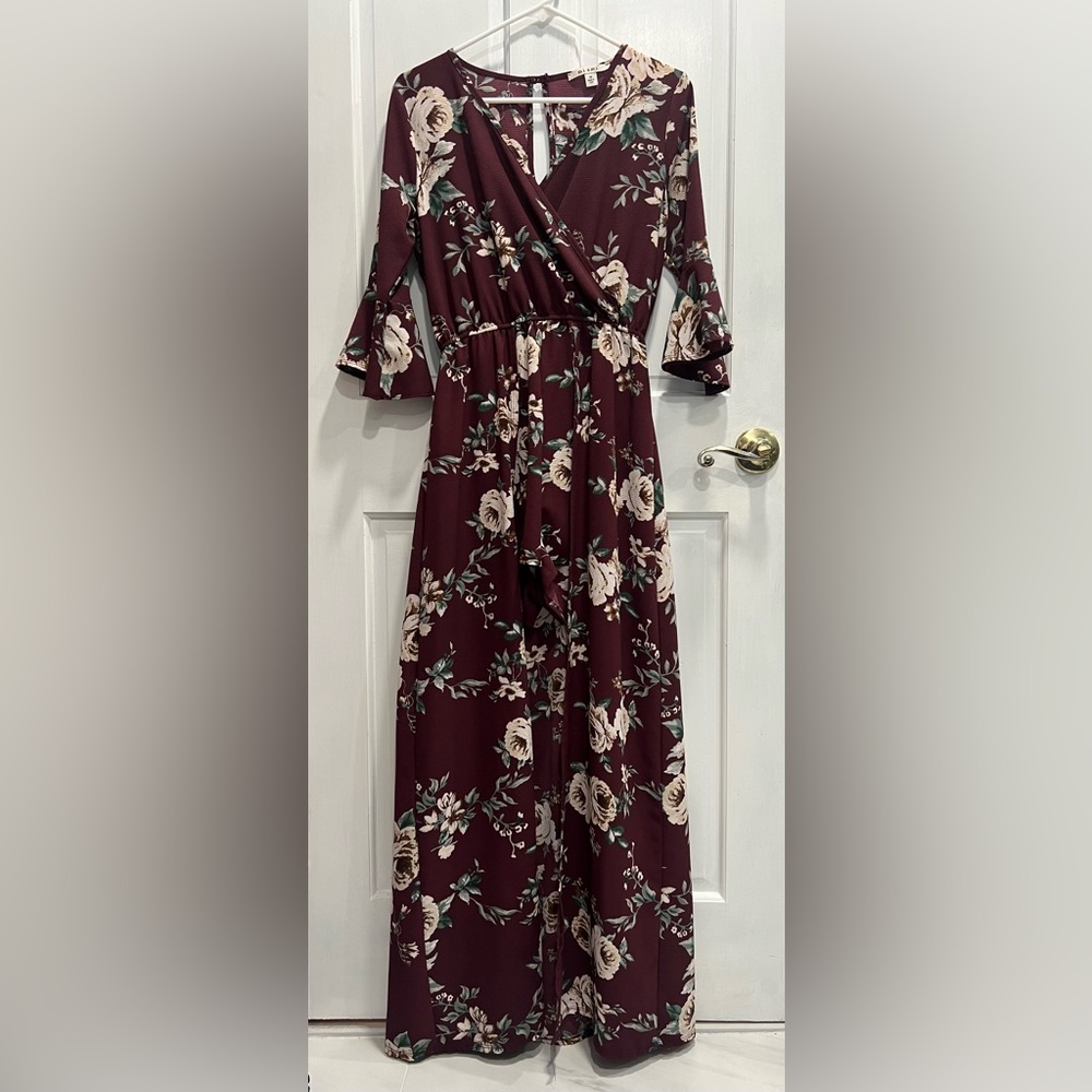 MIAMI Maroon White Green V Neck Floral Maxi Train Romper SIZE MEDIUM Pre Loved